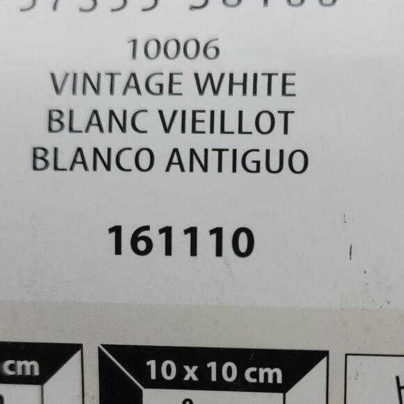 Yarnpiration Bernat Blanket (NWT) - Picture 3 of 8